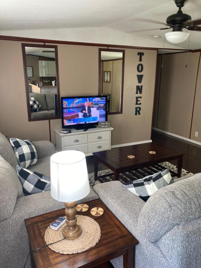 Convenient And Spacious Home In Stanton, Ky Bagian luar foto