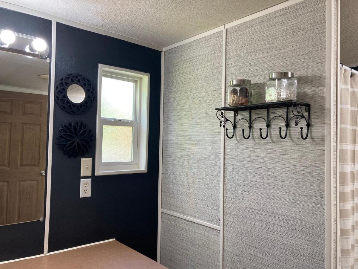 Convenient And Spacious Home In Stanton, Ky Bagian luar foto
