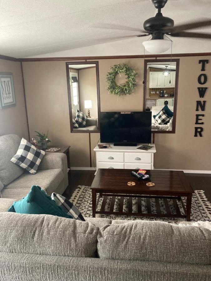 Convenient And Spacious Home In Stanton, Ky Bagian luar foto