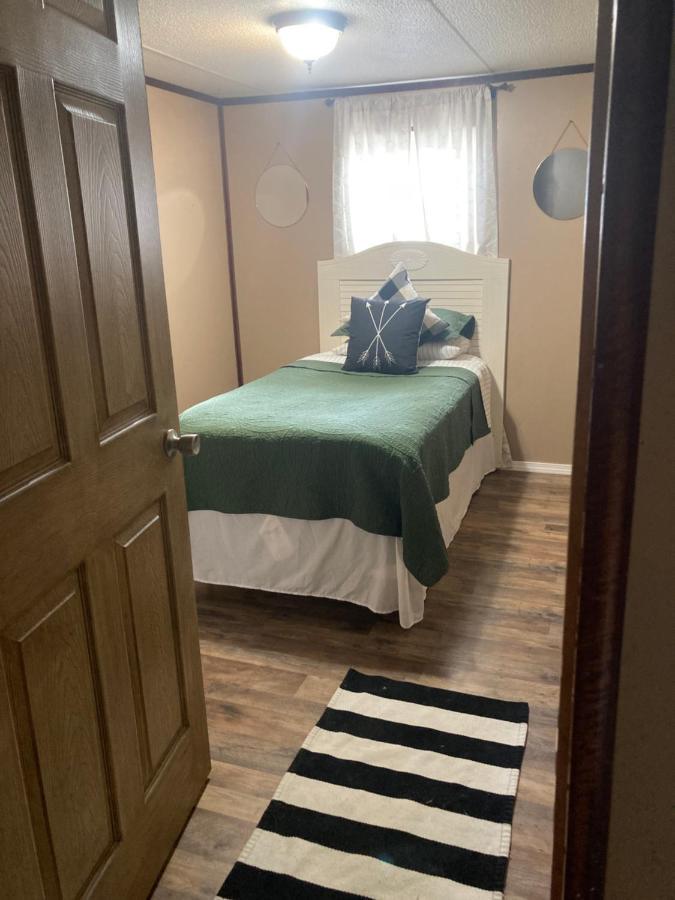 Convenient And Spacious Home In Stanton, Ky Bagian luar foto
