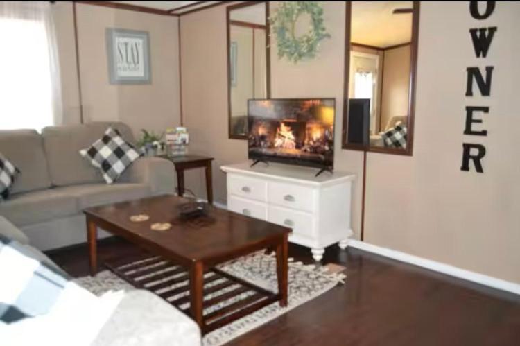 Convenient And Spacious Home In Stanton, Ky Bagian luar foto